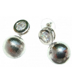 Boucles d'oreilles strass cerclé métal argenté, pendant perle argenté
